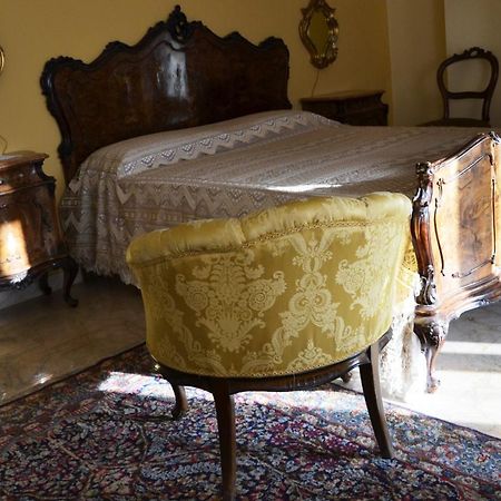 Stanze Barocche Bed and Breakfast Μόντικα Εξωτερικό φωτογραφία