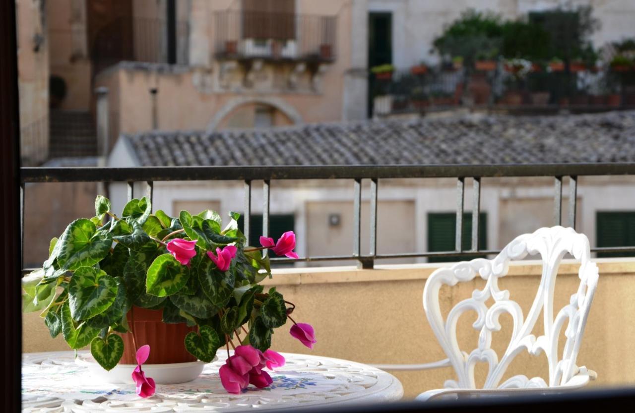 Stanze Barocche Bed and Breakfast Μόντικα Εξωτερικό φωτογραφία